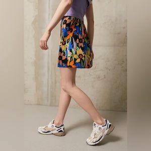 Roxy Golden Poppy Skirt in Anthracite Flower / size S